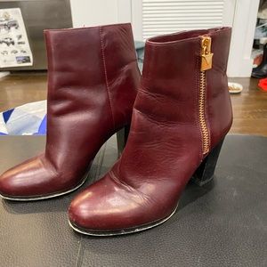 Size 6M Michael Kors red boots